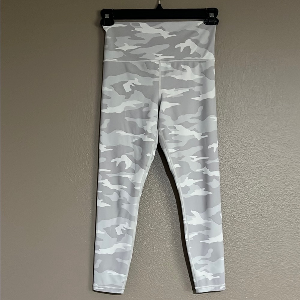 ATHLETA Elation Ultra High Rise 7/8 Tight